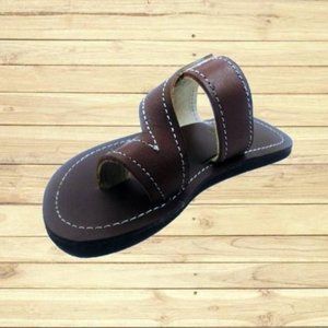 Boy's leather sandals - NWOT